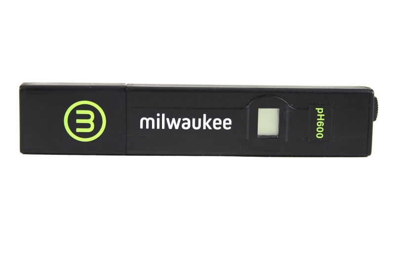 Milwaukee pH600-Test für Aquarien +/- 0,1 pH Genauigkeit